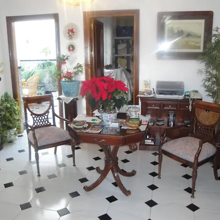 Hostal Malaga-3